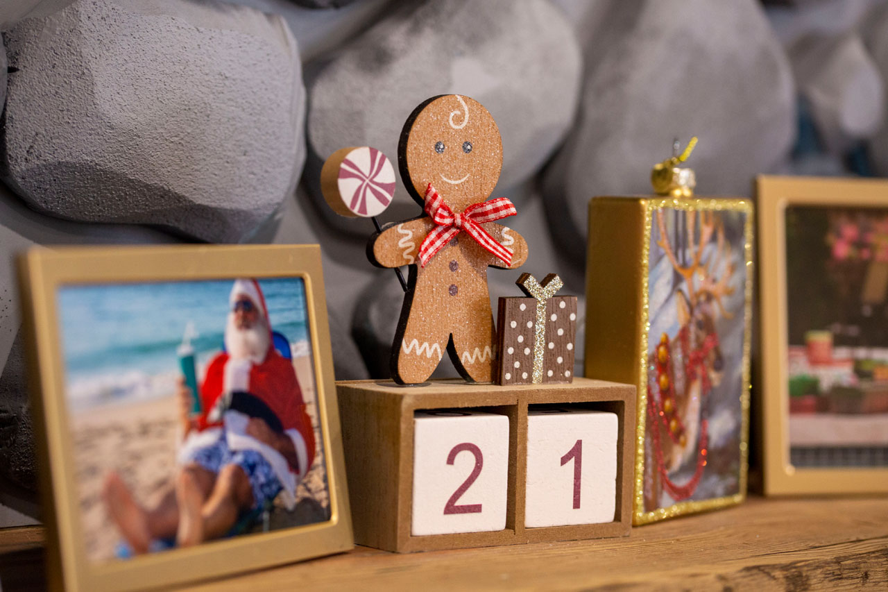 Gingerbread man on the mantelpiece